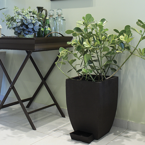 All-IN-ONE MODERN SQUARE PLANTER